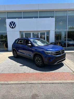 Blue Dusk 2024 Volkswagen Taos 1.5T S