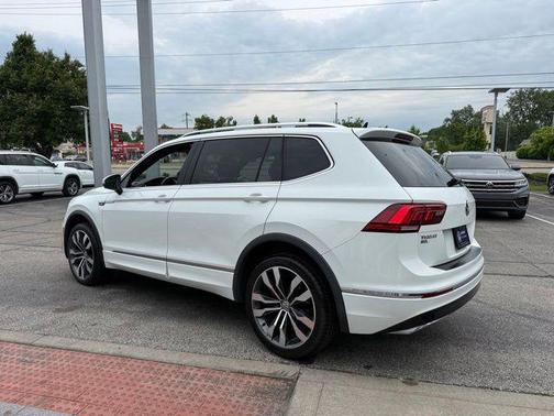 Pure White 2021 Volkswagen Tiguan 2.0T SEL Premium R-Line