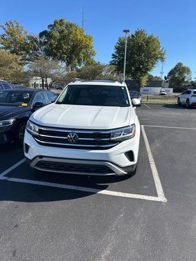 2023 Volkswagen Atlas 3.6L SE w/Technology