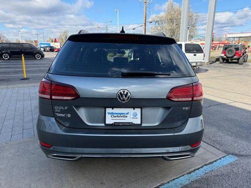 2018 Volkswagen Golf SportWagen TSI SE