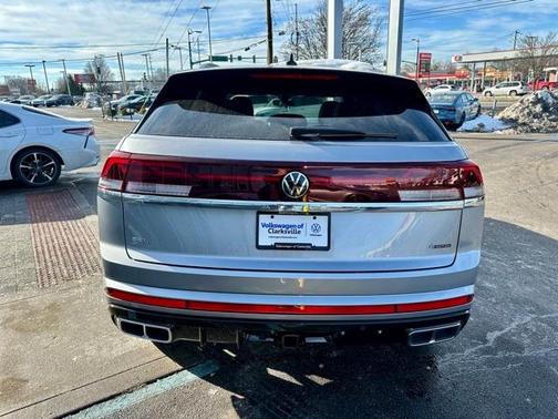 2025 Volkswagen Atlas Cross Sport 2.0T SEL Premium R-Line