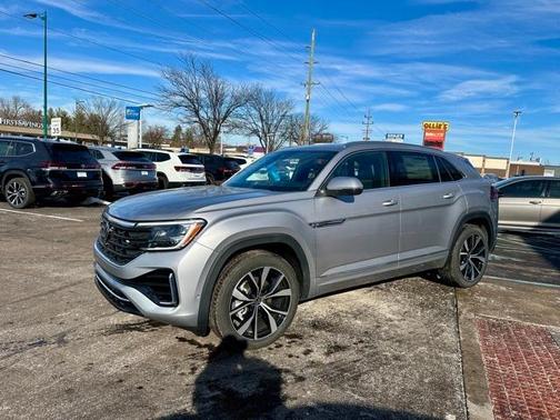 2025 Volkswagen Atlas Cross Sport 2.0T SEL Premium R-Line