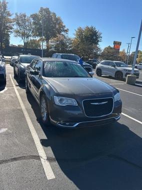 2018 Chrysler 300 Limited