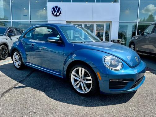 Blue Metallic 2019 Volkswagen Beetle 2.0T S