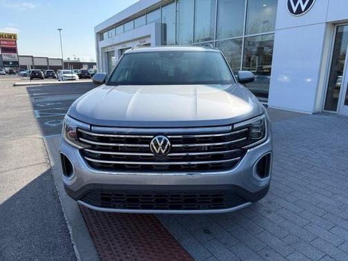2025 Volkswagen Atlas 2.0T SE w/Technology 4MOTION