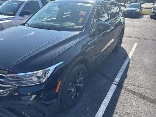 2024 Volkswagen Tiguan 2.0T SE
