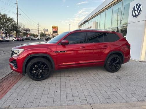2024 Volkswagen Atlas 2.0T SEL Premium R-Line