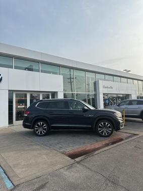 2022 Volkswagen Atlas 3.6L SEL Premium R-Line