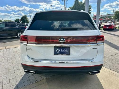 White 2024 Volkswagen Atlas 2.0T SE