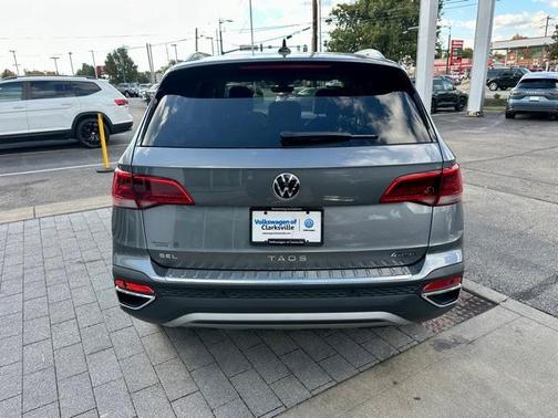2024 Volkswagen Taos 1.5T SEL