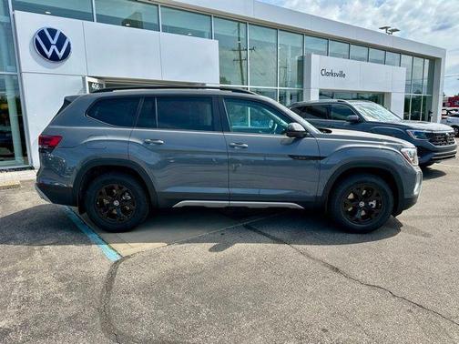 Gray 2026 Volkswagen Atlas 2.0T Peak Edition