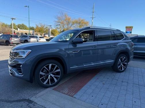 2026 Volkswagen Atlas 2.0T SEL Premium R-Line