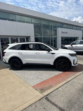 White Pearl 2023 Kia Sorento SX-Prestige