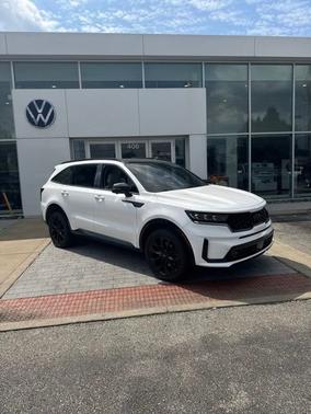 White Pearl 2023 Kia Sorento SX-Prestige