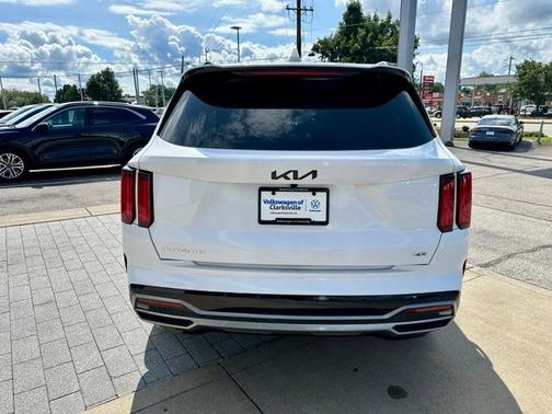 White Pearl 2023 Kia Sorento SX-Prestige