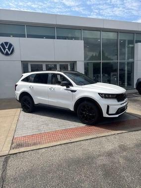 White Pearl 2023 Kia Sorento SX-Prestige