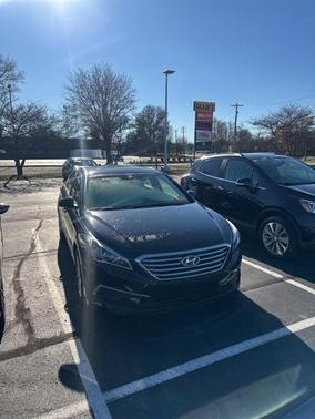 2016 Hyundai SONATA SE