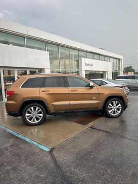 Bronze Star Pearlcoat 2011 Jeep Grand Cherokee Laredo