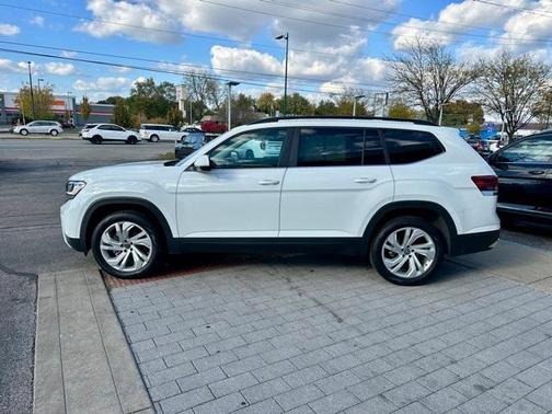 2023 Volkswagen Atlas 2.0T SE w/Technology