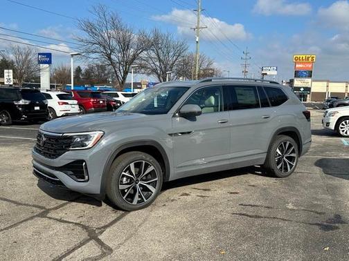 2026 Volkswagen Atlas 2.0T SEL Premium R-Line