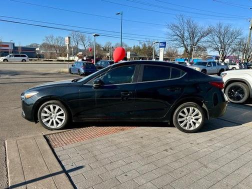 2018 Mazda Mazda3 Touring