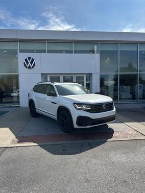 2022 Volkswagen Atlas 3.6 V6 SEL R-Line Black