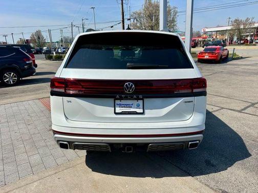 2026 Volkswagen Atlas 2.0T Peak Edition