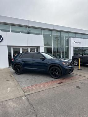 2023 Volkswagen Atlas Cross Sport 2.0T SEL R-Line Black