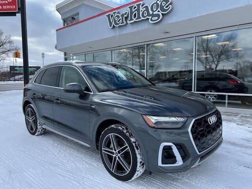 2021 Audi Q5 Prestige 55 TFSI e quattro S tronic