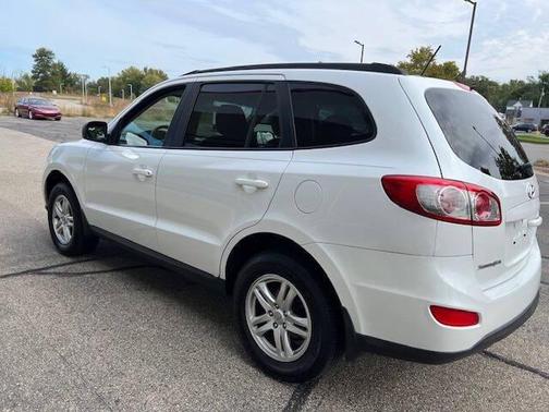 2012 Hyundai SANTA FE GLS