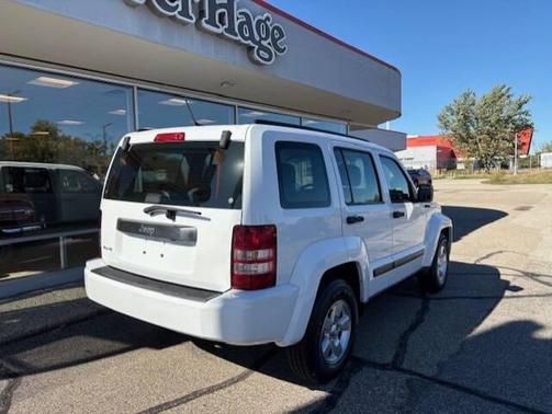 2011 Jeep Liberty Sport