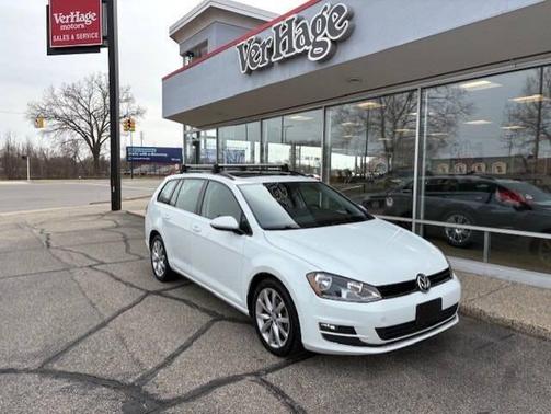 2017 Volkswagen Golf SportWagen TSI SE