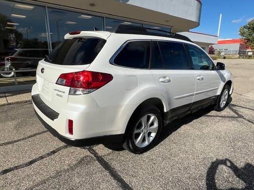 2014 Subaru Outback 2.5i Premium