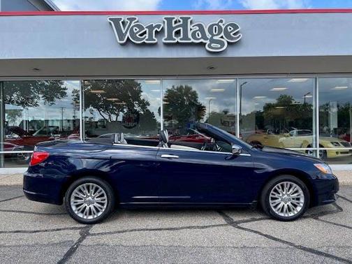2013 Chrysler 200 Limited