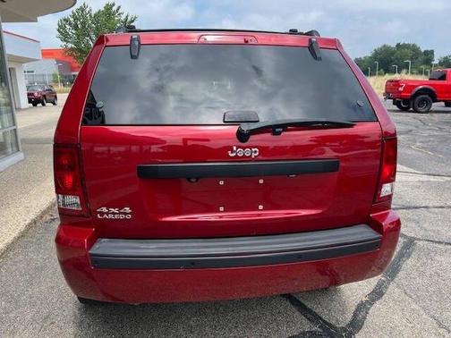 2009 Jeep Grand Cherokee Laredo