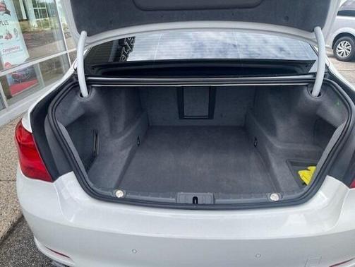 2012 BMW 750 i xDrive