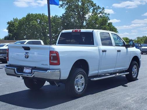 2024 RAM 2500 Tradesman Crew Cab 4x4 6'4' Box