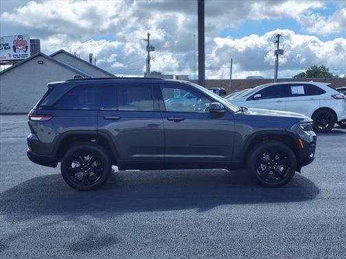 2024 Jeep Grand Cherokee Altitude