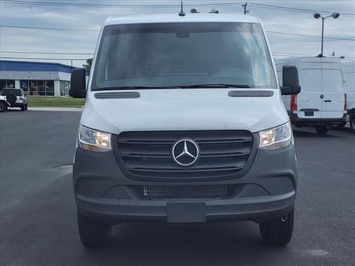 2024 Mercedes-Benz Sprinter 2500 Standard Roof