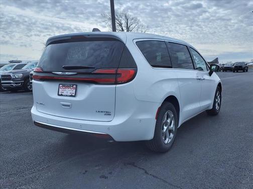 2024 Chrysler Pacifica Limited