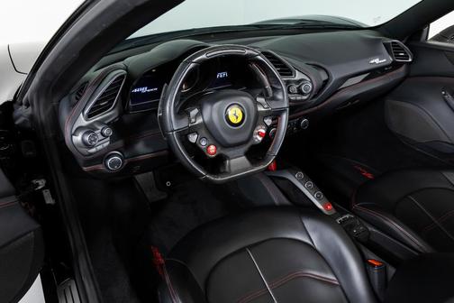 2019 Ferrari 488 Spider Base