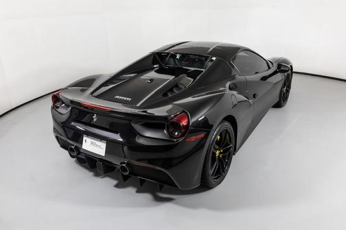 2017 Ferrari 488 Spider Base