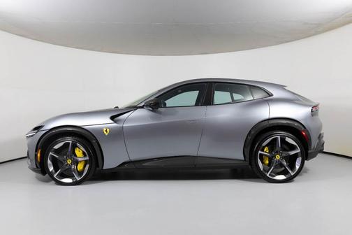 2024 Ferrari Purosangue Base