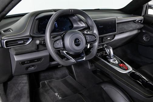 2024 Lotus Emira V6 First Edition