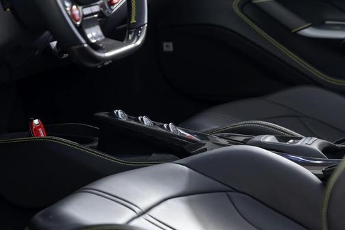 2022 Ferrari F8 Spider Base