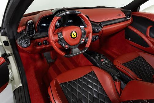 2013 Ferrari 458 Spider Base