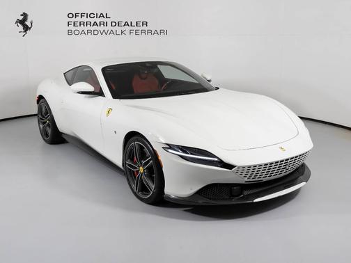 2022 Ferrari Roma Base