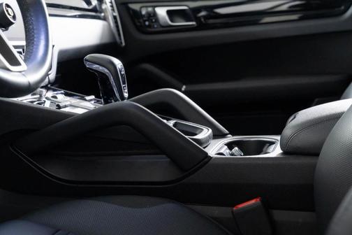 2021 Porsche Cayenne AWD