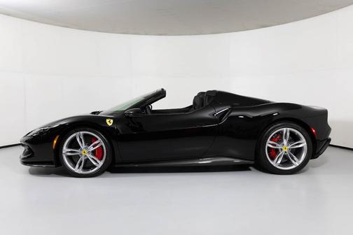 2024 Ferrari 296 GTS Base
