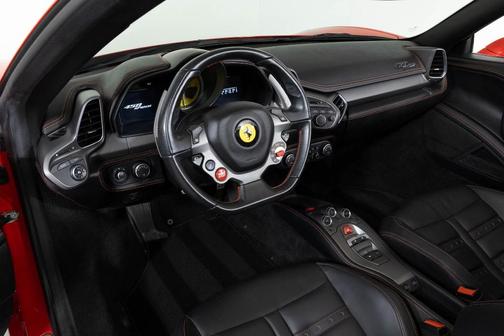 2013 Ferrari 458 Spider Base